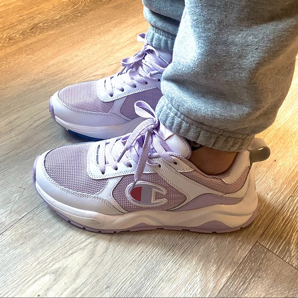 Champion Shoes - CHAMPION - 93Eighteen Classic Sneakers - Size 9 /40 - White/Purple Womens Runner